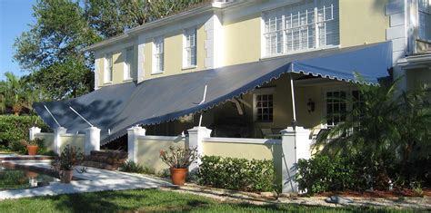 companies that repair awnings